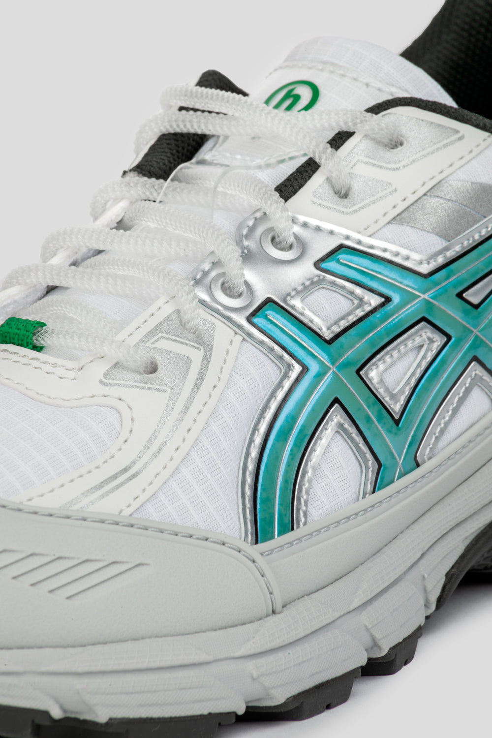 Asic's Women's Hidden NY Gel Venture 6 Shield-thumbmail-3