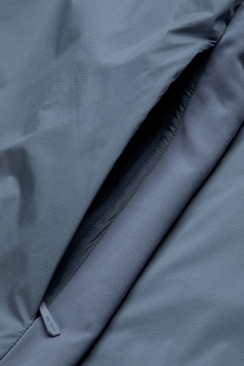 Arc'teryx Atom Hoody 'Stratus'-thumbmail-5
