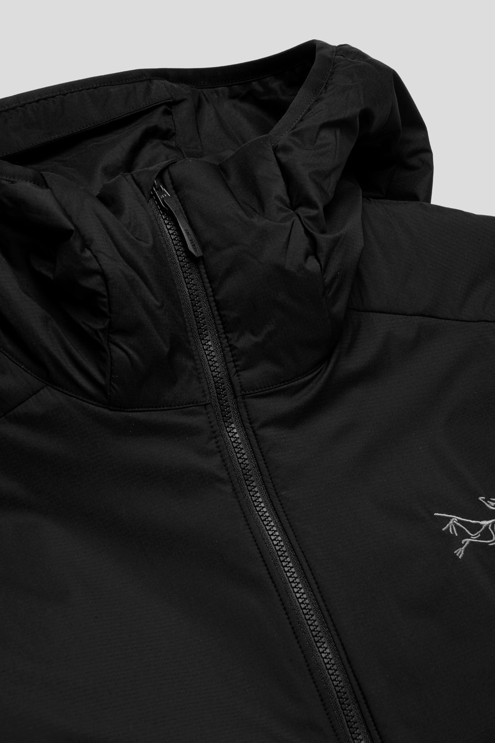 Arc'teryx Atom Hoody 'Black'-thumbmail-3