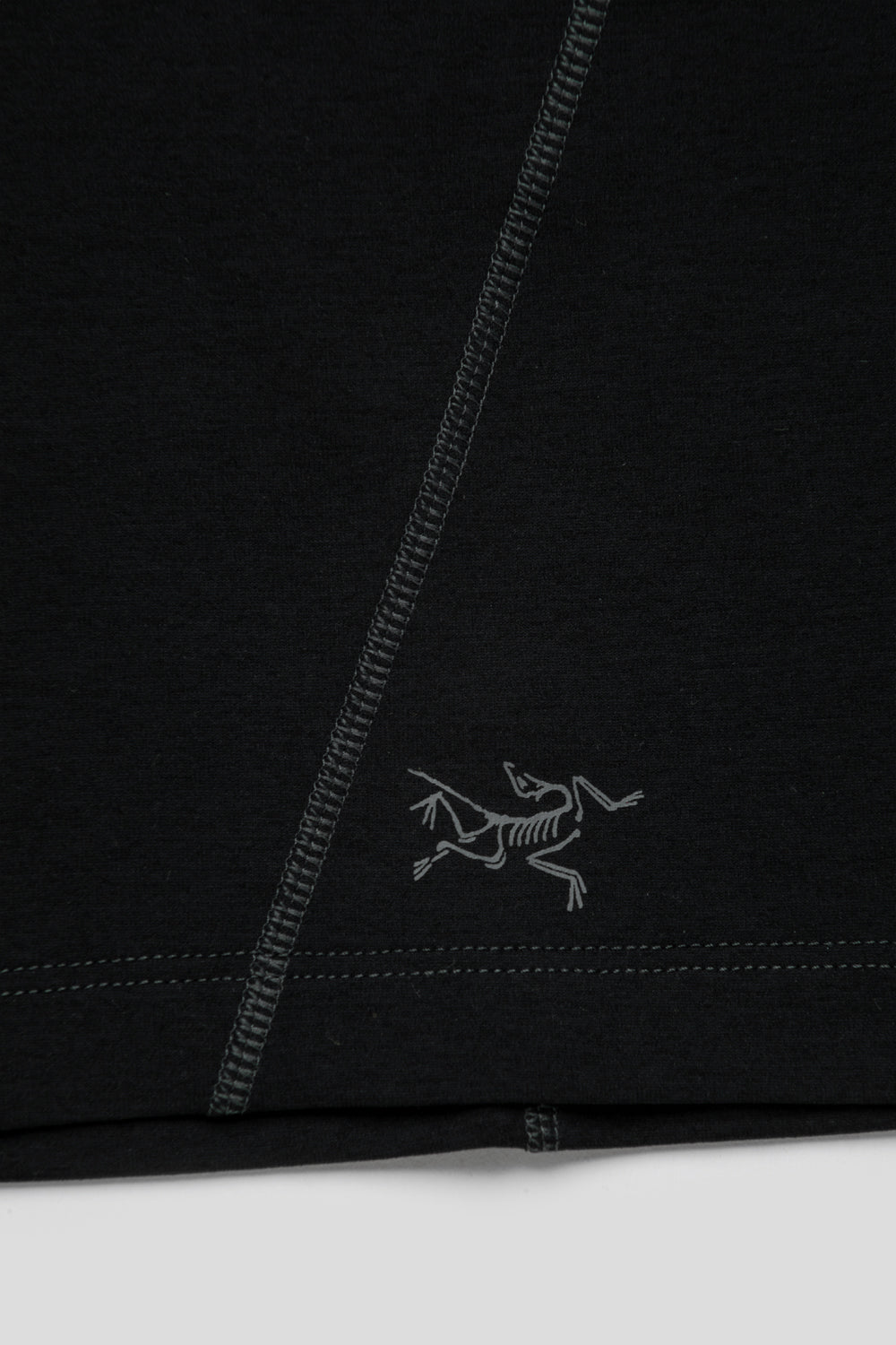 Arc'teryx Women's Rula T-Shirt LS 'Black / Cloud'
