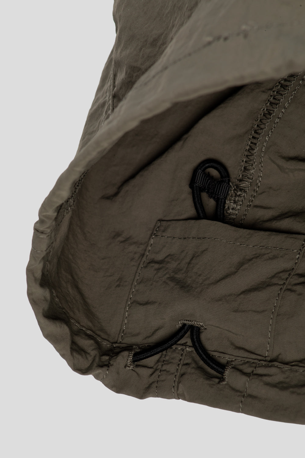 Gramicci Women's Nylon Loose Balloon Pant 'Burnt Olive'-thumbmail-7