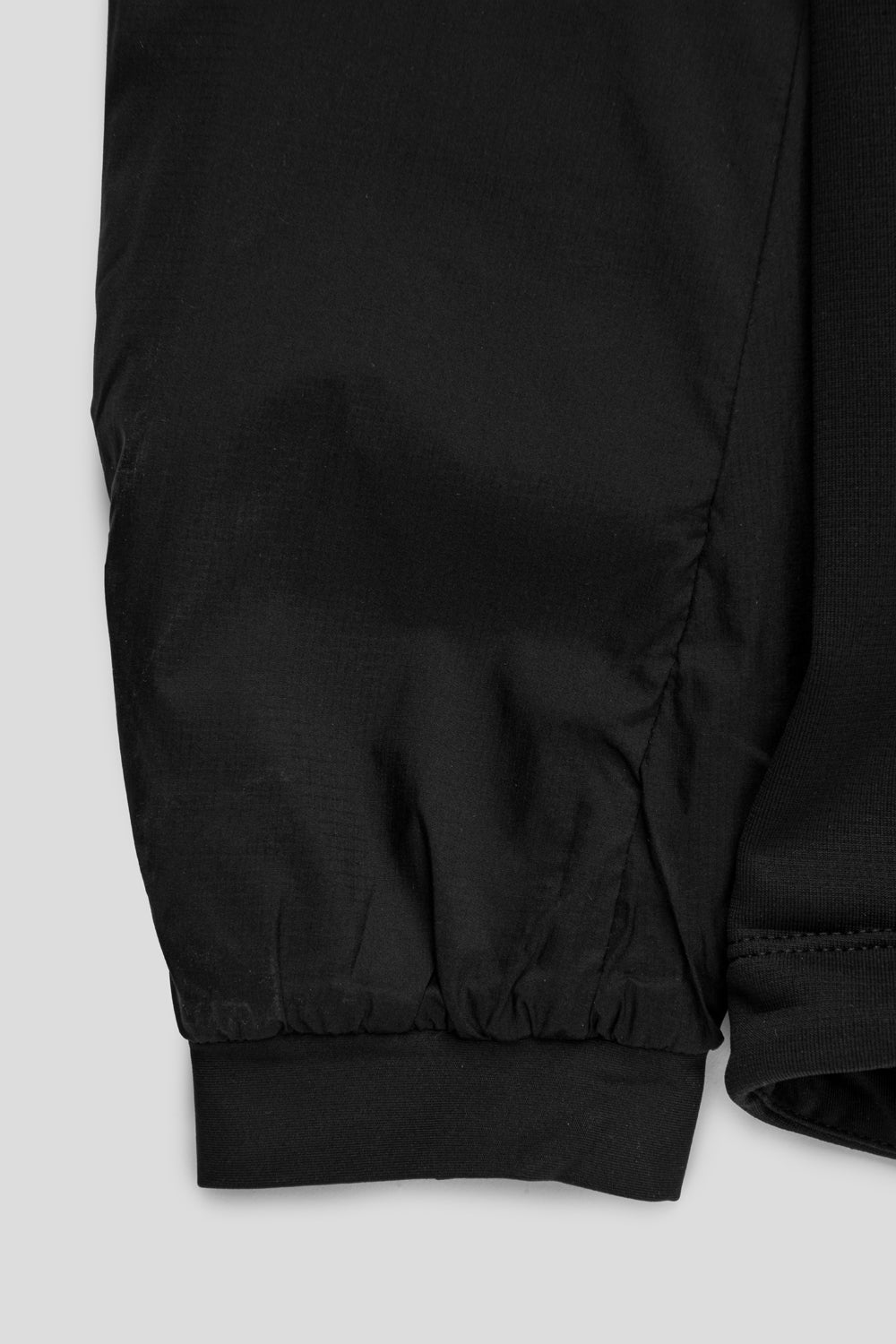 Arc'teryx Women's Atom Hoody 'Black'-thumbmail-5