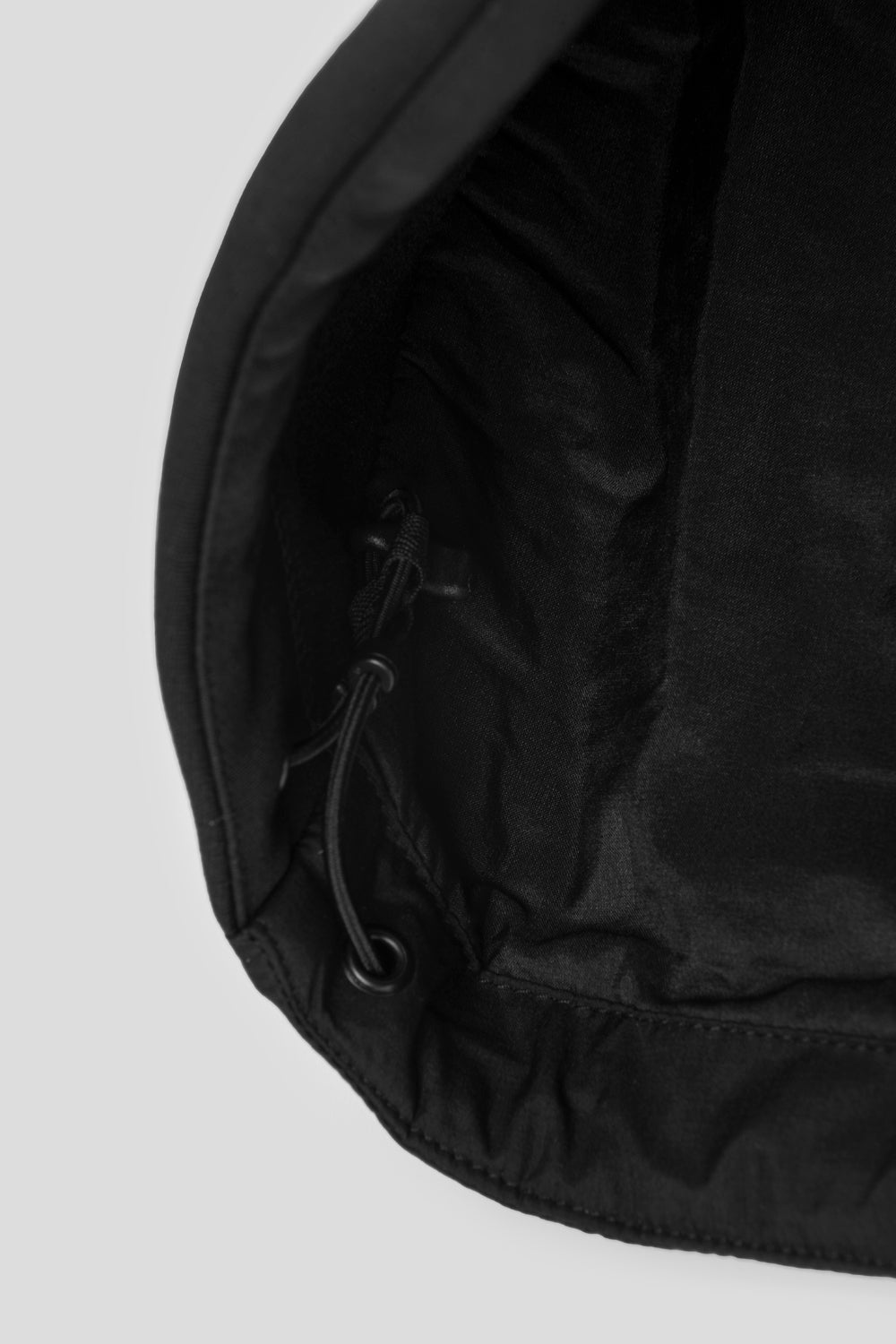 Arc'teryx Women's Atom Hoody 'Black'-thumbmail-8