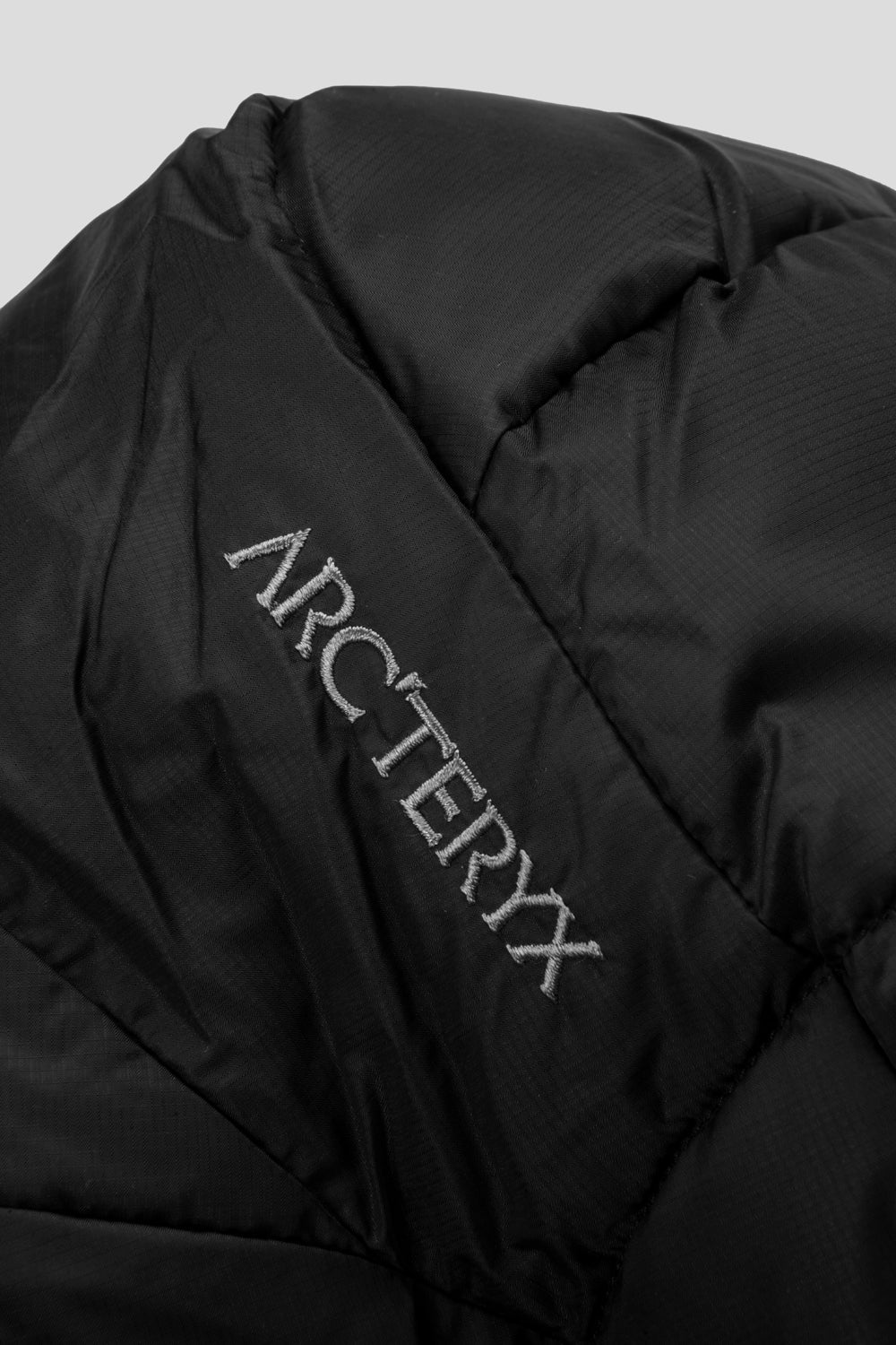 Arc'teryx Women's Thorium Jacket 'Black'-thumbmail-7