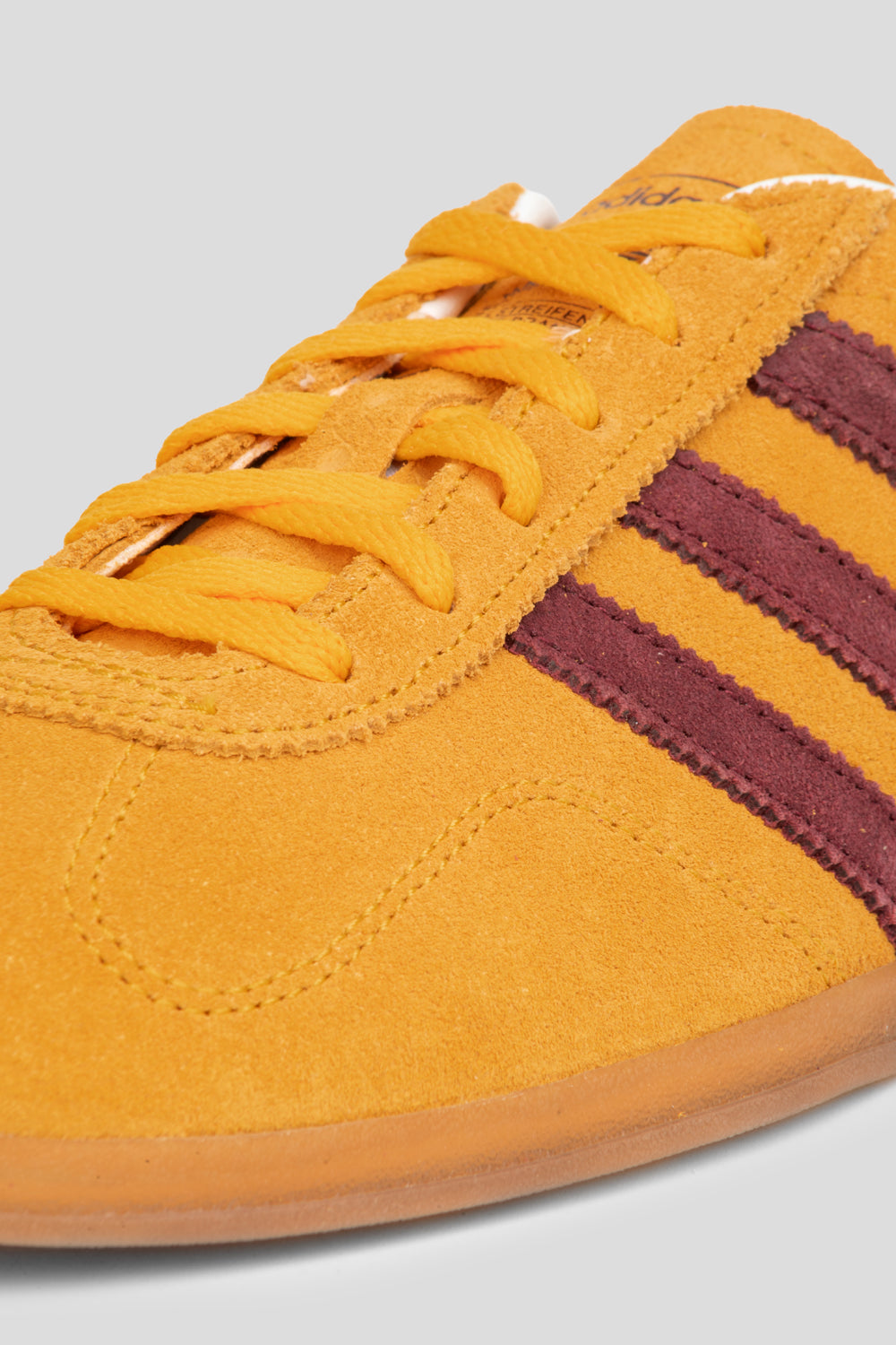 Adidas Women's Gazelle Lo Pro 'Crew Yellow / Shadow Red'-thumbmail-4